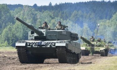 Slika od Češka pregovara s Njemačkom o nabavi najmodernijih tenkova Leopard