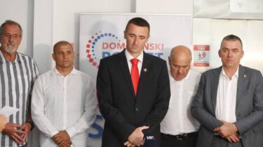 Slika od Domovinski pokret isključio iz stranke Mateja Franu Maslića: Švercao je ilegalne migrante