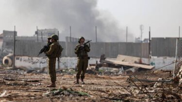 Slika od Gaza: Izrael pojačava napade na Rafah, ubijena velika obitelj