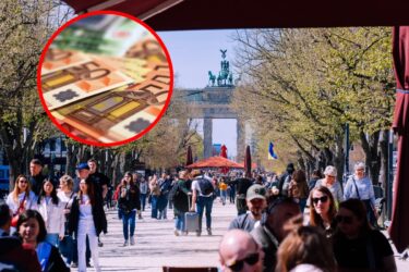 Slika od Hrvatica otkrila istinu o svojoj plaći u Njemačkoj: Dala pravu cifru na vidjelo, radila sve i svašta