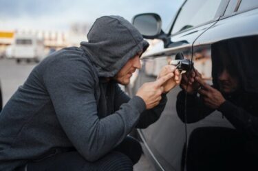 Slika od Njime kradu aute i hakiraju mobitele: Uređaj veličine USB-a digao svijet na noge
