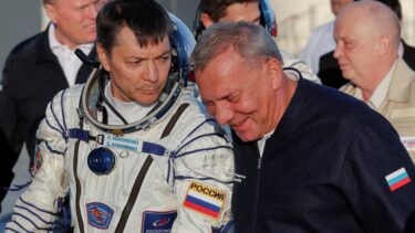 Slika od Rus Kononenko danas postaje svemirski rekorder. Kad se vrati kući imat će 1110 dana u orbiti