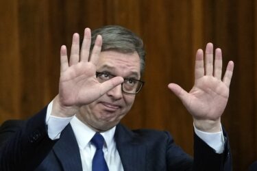 Slika od Vučić se obrušio na hrvatskog ministra: ‘Možda sam trabant, ali nisam nečiji potrčko kao on’