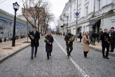 Slika od Zelenskij poručio iz Kijeva: Ukrajina će ‘poraziti’ Rusiju