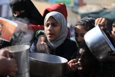 Slika od Bidenova potpredsjednica poziva na primirje: ‘Ljudi u Gazi gladuju. Moramo djelovati’