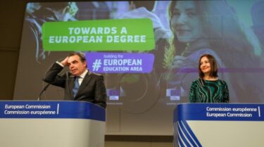 Slika od EK predlaže europsku diplomu u visokom obrazovanju