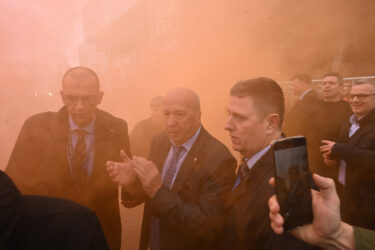 Slika od Euforija na Maksimiru, ovacije za Zajeca, uvrede za Barišića: Evo što je novi predsjednik poručio