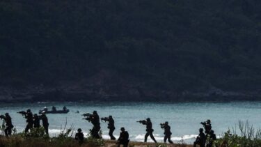 Slika od Južna Koreja i američke snage započinju godišnje vojne vježbe