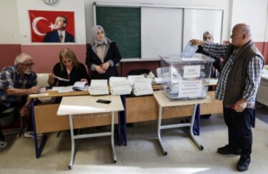 Slika od Lokalni izbori u Turskoj: Oporba u vodstvu u Istanbulu i Ankari