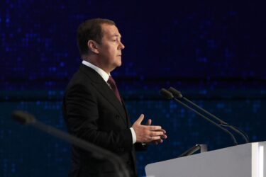 Slika od Medvedev održao sumanuti govor pa objavio svoju kartu Europe: Pogledajte kako izgleda Ukrajina