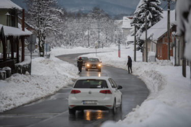 Slika od Meteorolozi upozoravaju, očekuje nas ugriz zime: Moguće je nevrijeme, ali i snijeg