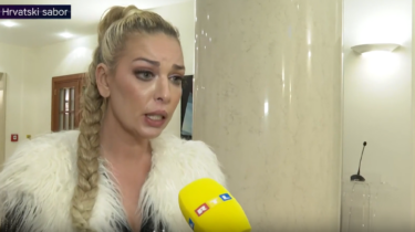 Slika od Ne ide sve po planu: Ava Karabatić otkrila da joj nedostaje 50 potpisa, moli za pomoć