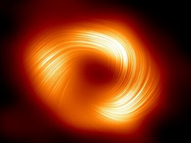 Slika od Nova fotografija crne rupe iz središta naše galaksije otkriva njezino magnetsko polje
