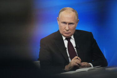 Slika od Putin drži pobjednički govor: ‘Koliko god nas pokušavali prestrašiti, nitko nikad nije uspio’