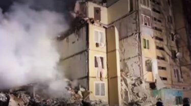 Slika od Ruski dron pogodio zgradu u Odesi. Poginulo 12 ljudi, među njima petero djece