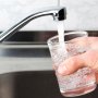 Slika od Znanstvenici dokazali: Ako vam iz slavine teče ‘tvrda’ voda, lakše ćete je očistiti od mikroplastike