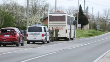 Slika od Autobus s hrvatskim vojnicima sudario se s autom u Koprivnici