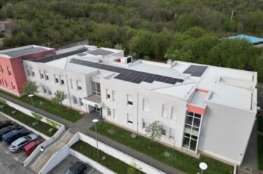 Slika od Energetska obnova u Matuljima: Ugrađena fotonaponska elektrana na zgradi Centra primarne zdravstvene zaštite!
