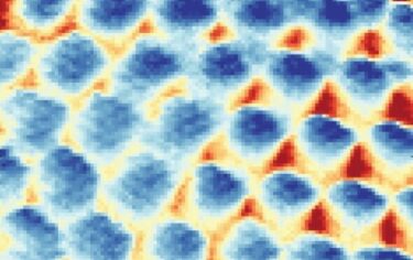 Slika od Fizičari su uspjeli izravno snimiti slike dosad nedostižnih i bizarnih kristala u grafenu