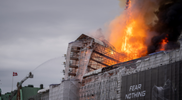 Slika od FOTO Kopenhagen je danas pretrpio svoj “Notre Dame trenutak”