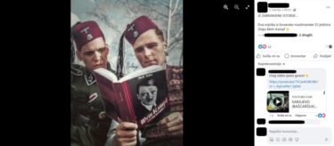 Slika od Fotografija vojnika Handžar divizije s Hitlerovim Mein Kampfom nije snimljena u 2. svjetskom ratu