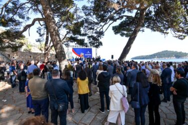 Slika od HDZ-OV SKUP Bačić: ‘Prije će presušiti more ispred stare gradske luke u Dubrovniku, nego što će HDZ izgubiti Dalmaciju’