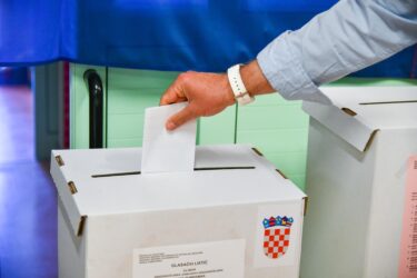 Slika od Izborno povjerenstvo odredilo je biračka mjesta na području Grada Zadra. Građani će glasati na 71 biračkom mjestu…