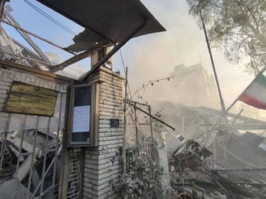 Slika od Izraelci uništili iranski konzulat u Siriji, izvori tvrde: Ubijen važan iranski zapovjednik