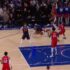 Slika od Knicksi su vodili pet razlike 30 sekundi do kraja. Onda su suci napravili ogroman gaf
