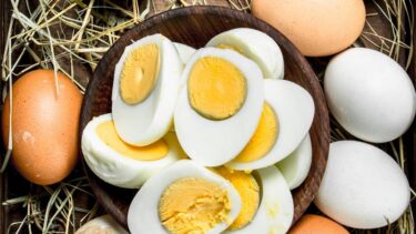 Slika od Koliko je kuhano jaje dobro za jesti i što ako je zelene boje?