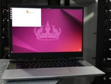 Slika od Linux nadmašuje Windowse 11 na Framework 16 laptopu