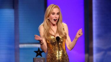 Slika od Nicole Kidman dobila nagradu za životno djelo: Na crvenom tepihu blistala u zlatnoj haljini