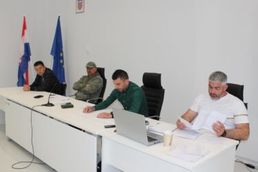 Slika od Održana izborna skupština lovačkog društva “Kuna”, dosadašnjem predsjedniku Stipi Butiću povjeren još jedan četverogodišnji mandat