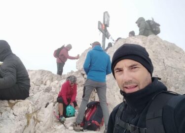 Slika od Orsat Žitković na Biokovu je susreo ‘mrcinu‘ od poskoka, a s Pelješca je ugledao Monte Gargano pa otišao osvojiti i njegov vrh