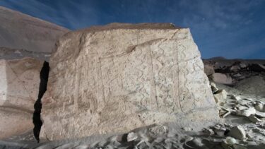 Slika od Ovaj kamen otkriva novo znanje o šamanskim ritualima Perua