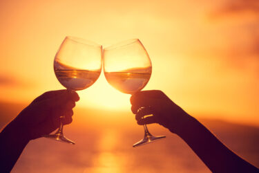 Slika od Parovi koji piju zajedno živjet će dulje: ‘To povećava intimnost’