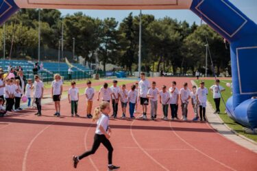 Slika od Promicanje zdravog načina života kod djece, u velikoj utrci na Višnjiku sudjelovalo 150 malih trkača