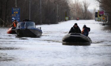 Slika od Rekordne poplave na Uralu izazvane topljenjem snijega, tisuće ljudi napustilo domove