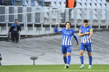 Slika od Rijeka gubi protiv Lokomotive, pao je i novi pogodak, a s tribina u Kranjčevićevoj odzvanja: ‘Dinamo, Dinamo‘