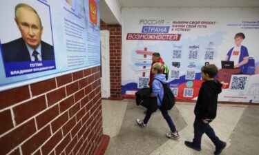 Slika od Rusi u okupiranoj Ukrajini uvode novi predmet u škole – upravljanje dronovima