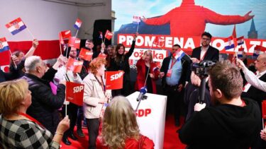 Slika od SDP dosad potrošio milijun eura za kampanju. Zapinju donacije, stranački čelnici nisu dali ni cent