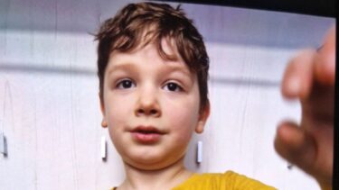 Slika od Šesti dan potrage za autističnim dječakom iz Njemačke: ‘Arian je vješt dječak s fantastičnim instinktima’