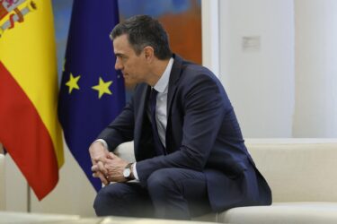 Slika od Šok u Španjolskoj: Premijer najavio povlačenje s funkcije nakon otvaranja istrage protiv njegove supruge