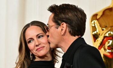 Slika od Spasila mu je život: Supruga Roberta Downeyja Jr-a iskreno progovorila o bračnom životu