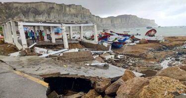 Slika od Strašne oluje u Pakistanu i Afganistanu, gotovo 140 mrtvih
