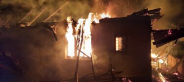 Slika od Stravičan požar kuće kod Zenice: Poginule dvije starije žene
