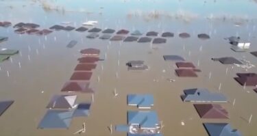 Slika od VIDEO Katastrofalne poplave u Rusiji. Poplavljeno oko 18.000 kuća, tisuće evakuirane