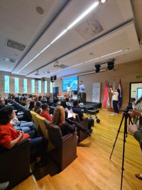 Slika od Brojni mladi sudjelovali u ‘Europskoj priči o izborima’ na Sveučilištu u Dubrovniku
