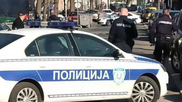 Slika od Drama u Srbiji: Bivši učenik pretukao profesora tijekom nastave, prevezen je u bolnicu