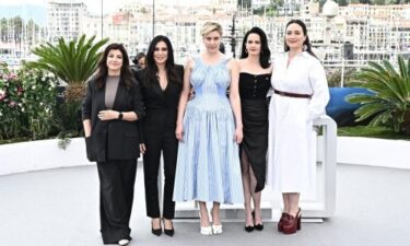 Slika od Evo na koje načine slavne uzvanice zaobilaze kontroverzno modno pravilo koje vrijedi u Cannesu
